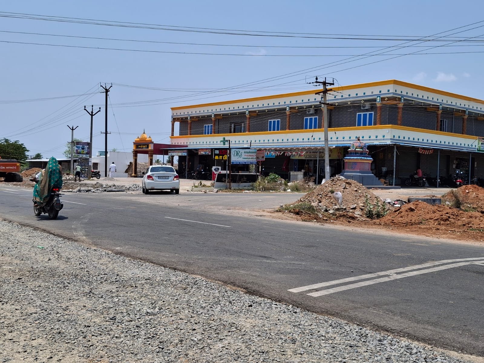 Wedding mall for sale