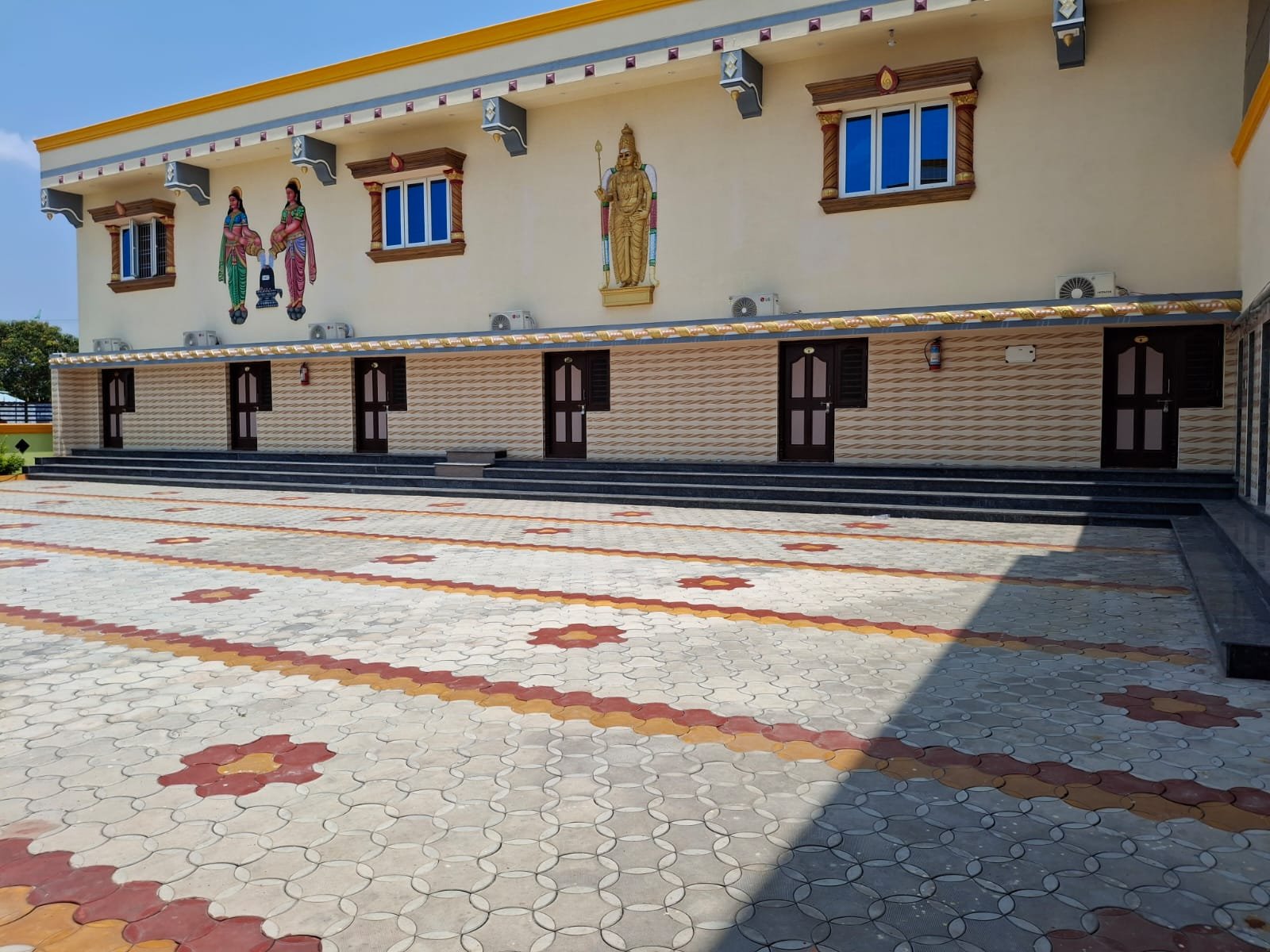 Wedding mall for sale - Image 12